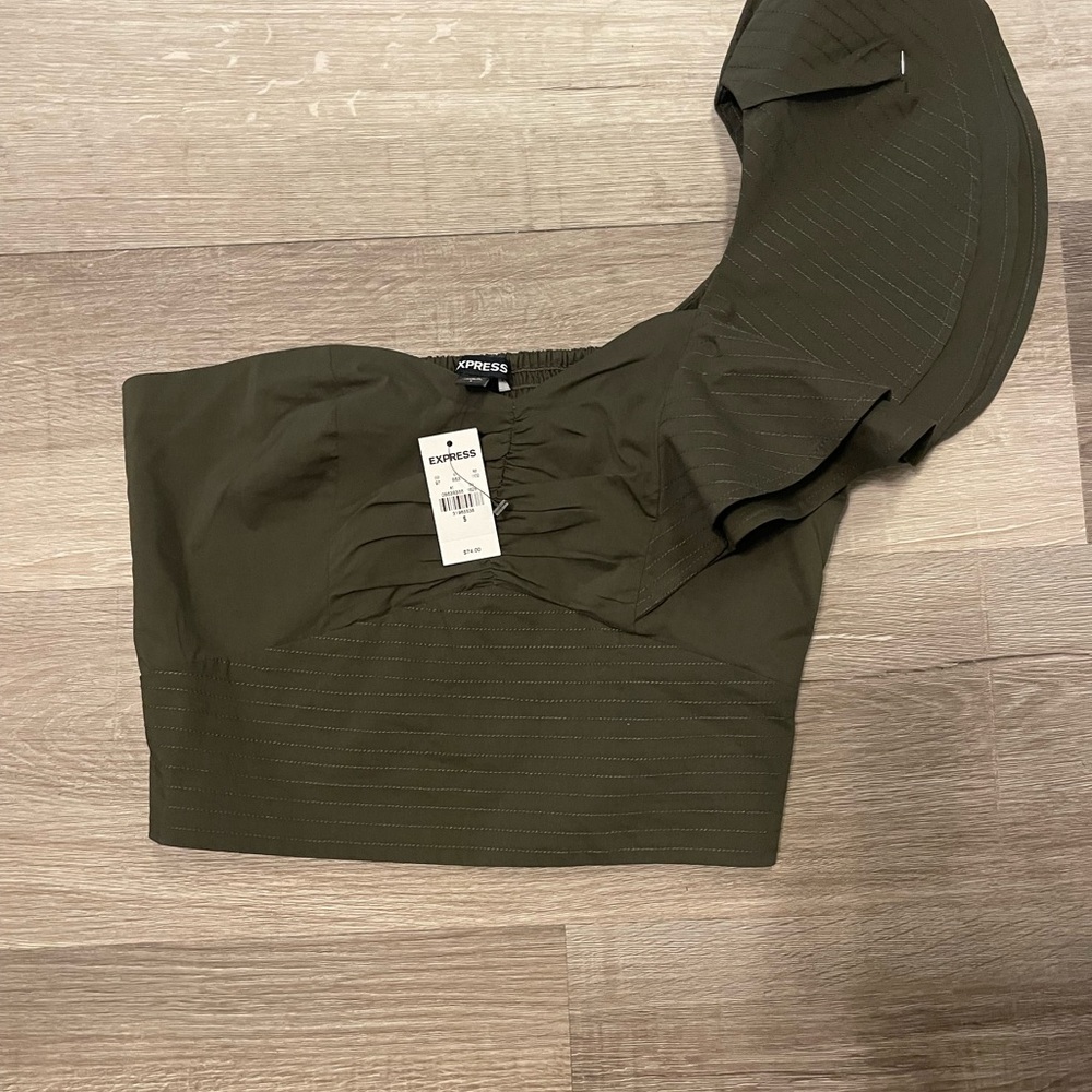 Brand new never worn.